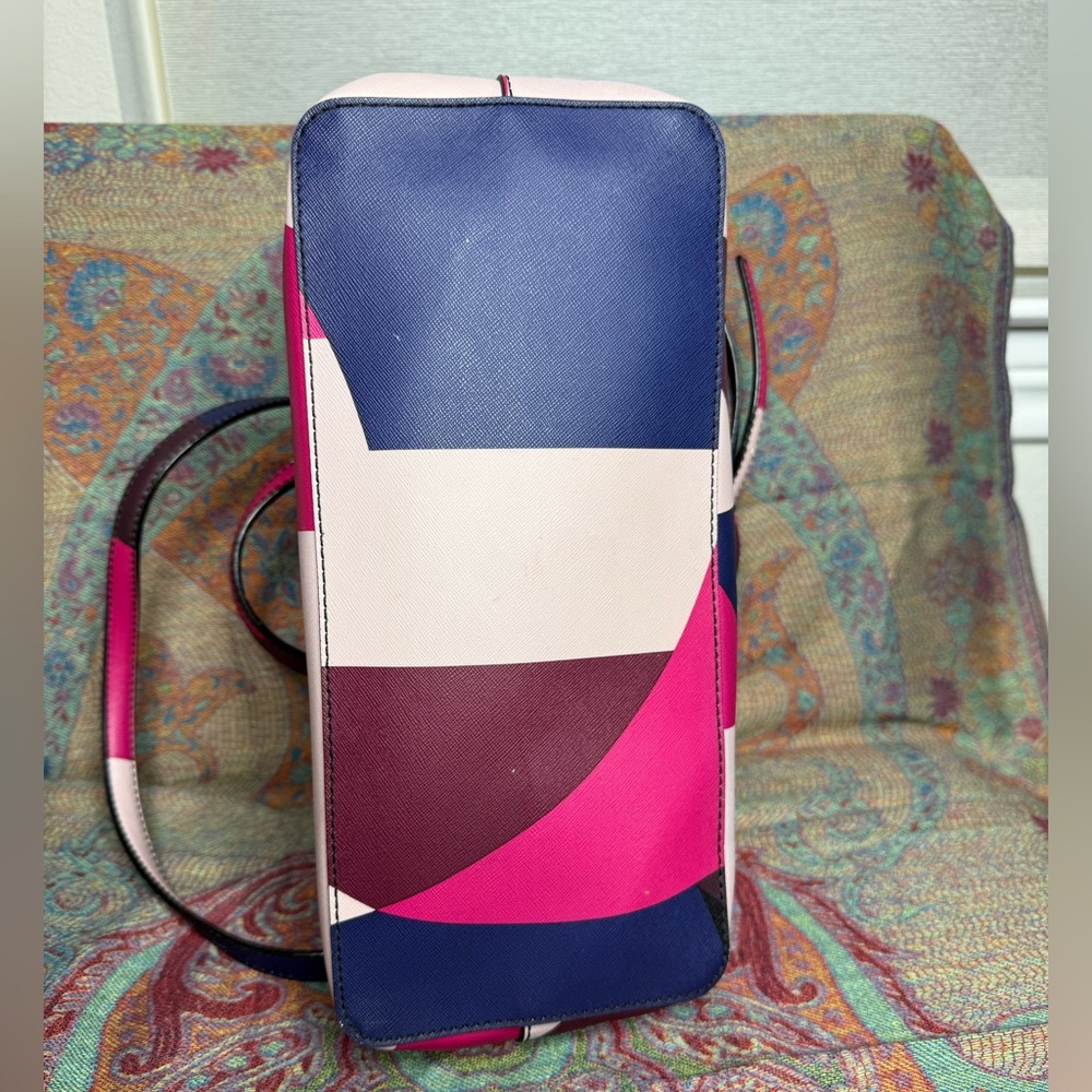 Kate Spade Laurel Way Geometric Purse - Picture 4 of 9